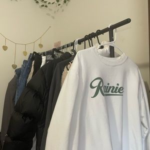 extremely white rainier crew neck